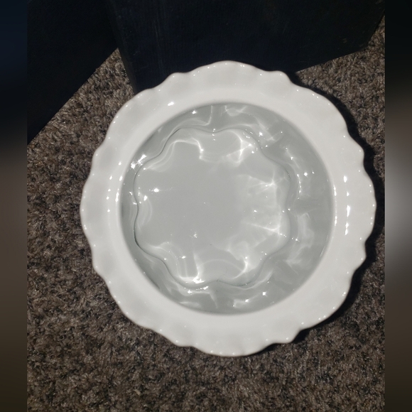 NIB Godinger & Co, Porcelain, Primavera, Gold, Bee and Butterfly Detailed Jar - Picture 5 of 9